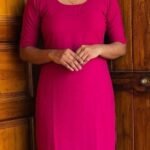 Slited top with lining -magenta