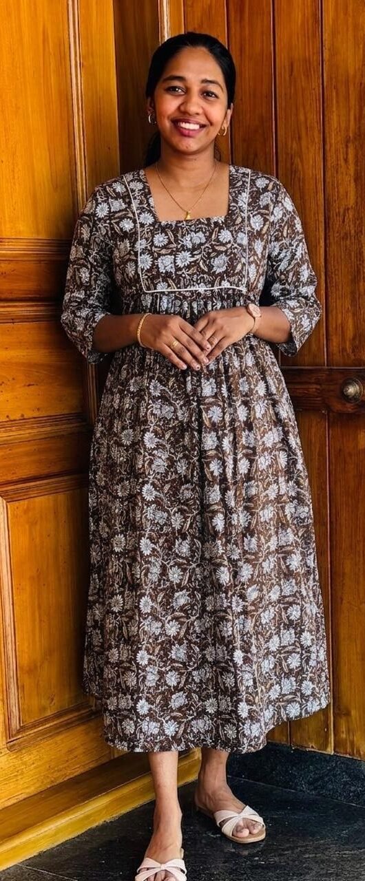 WhatsApp Image 2026-04-01 at 2.52.12 PM Kurthi Olive Green - Image 1