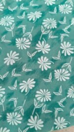 Slitted Top Plus Bottom light green - Image 2