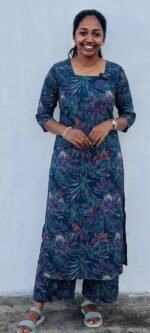 Slitted Top Plus Bottom-Green