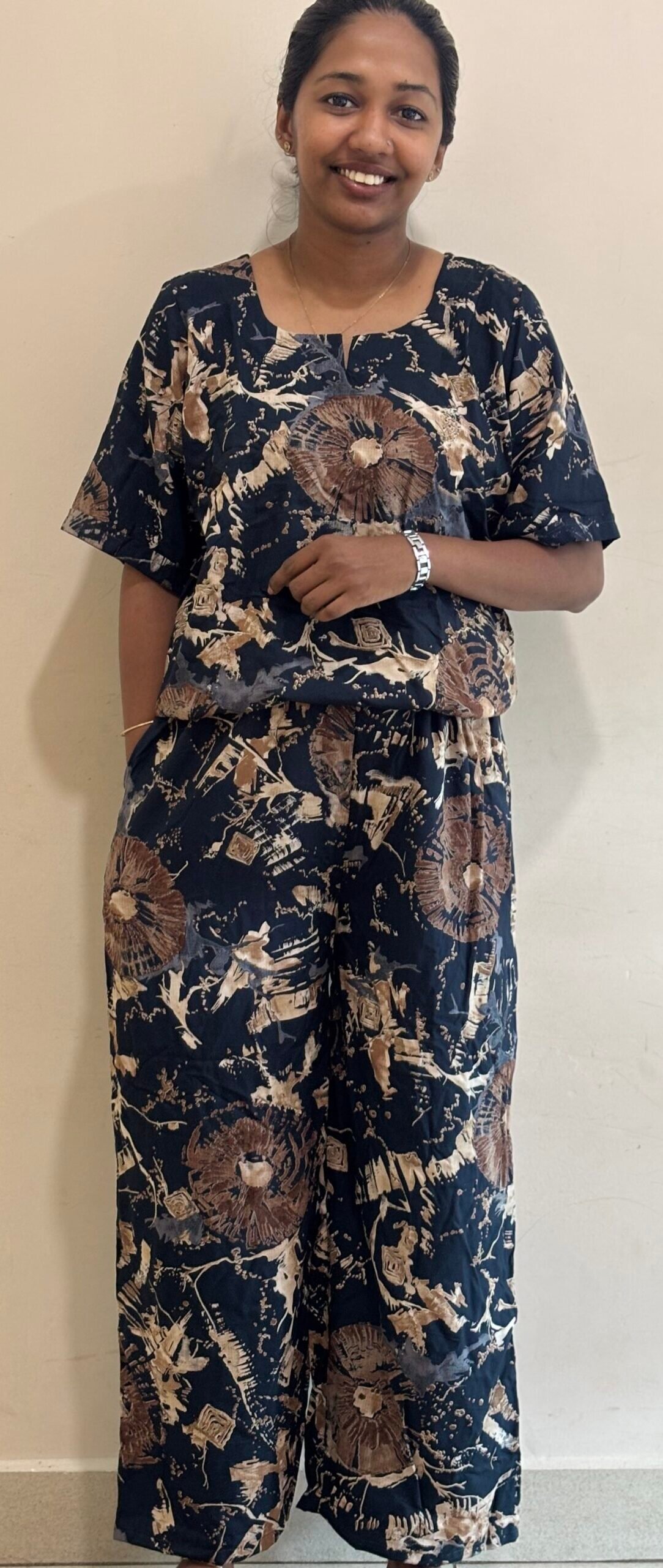 IMG_7458 Rayon printed short cordset green - Image 1