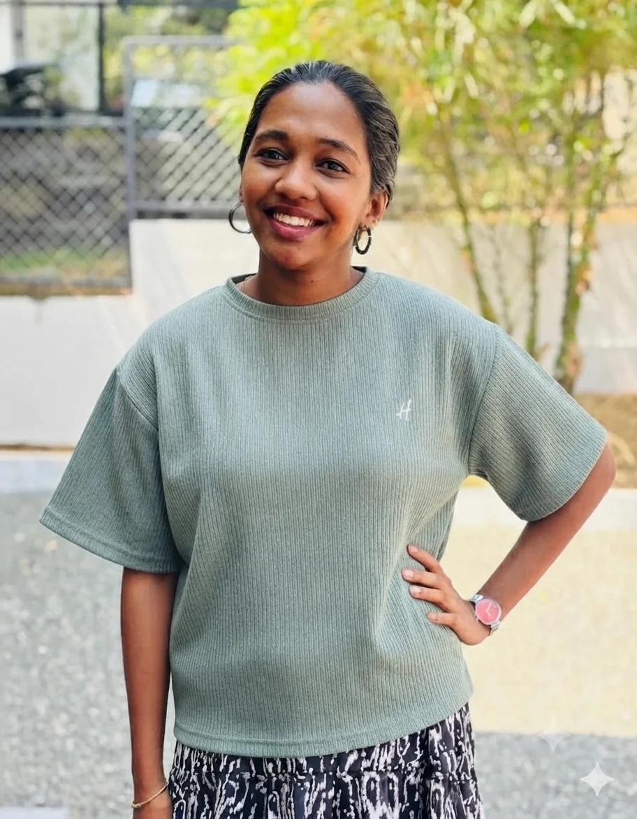Ladies Top - Image 1