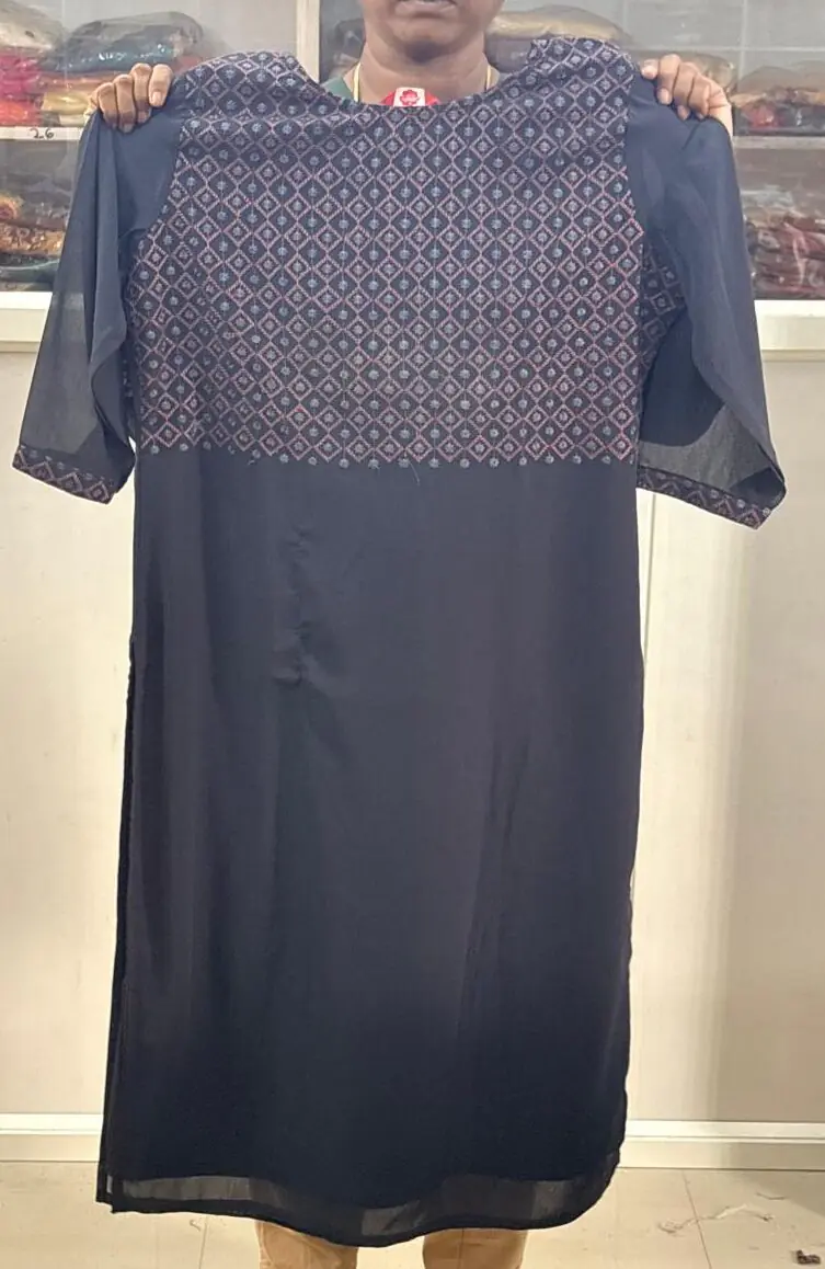 slitted top - Image 1