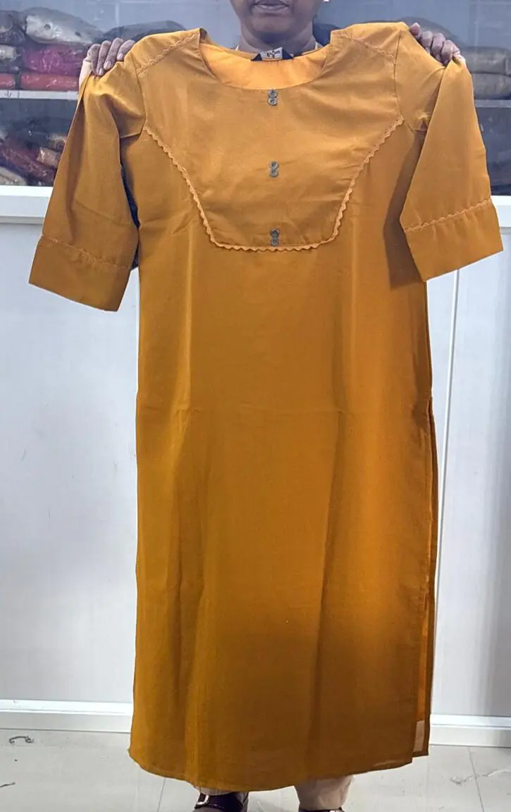 slitted top - Image 1