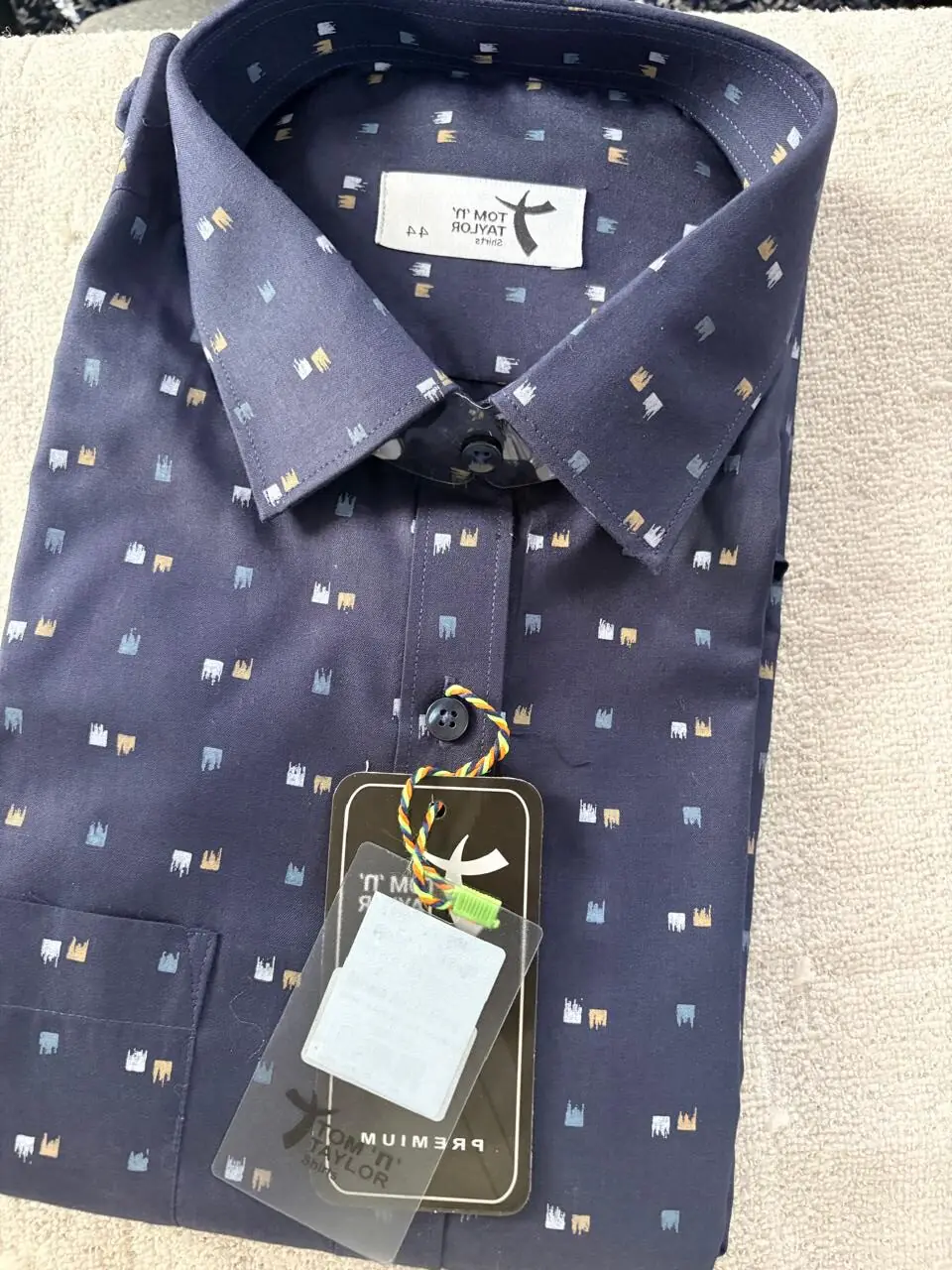 shirt - Image 1