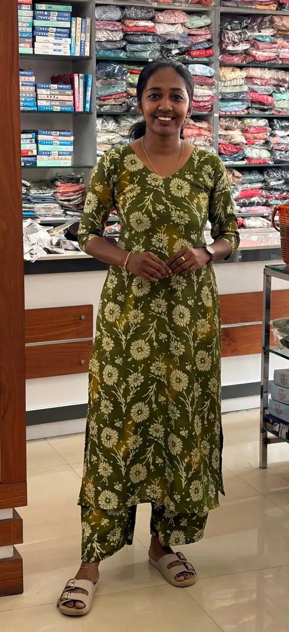 Slitted Top Plus Bottom-Green - Image 1