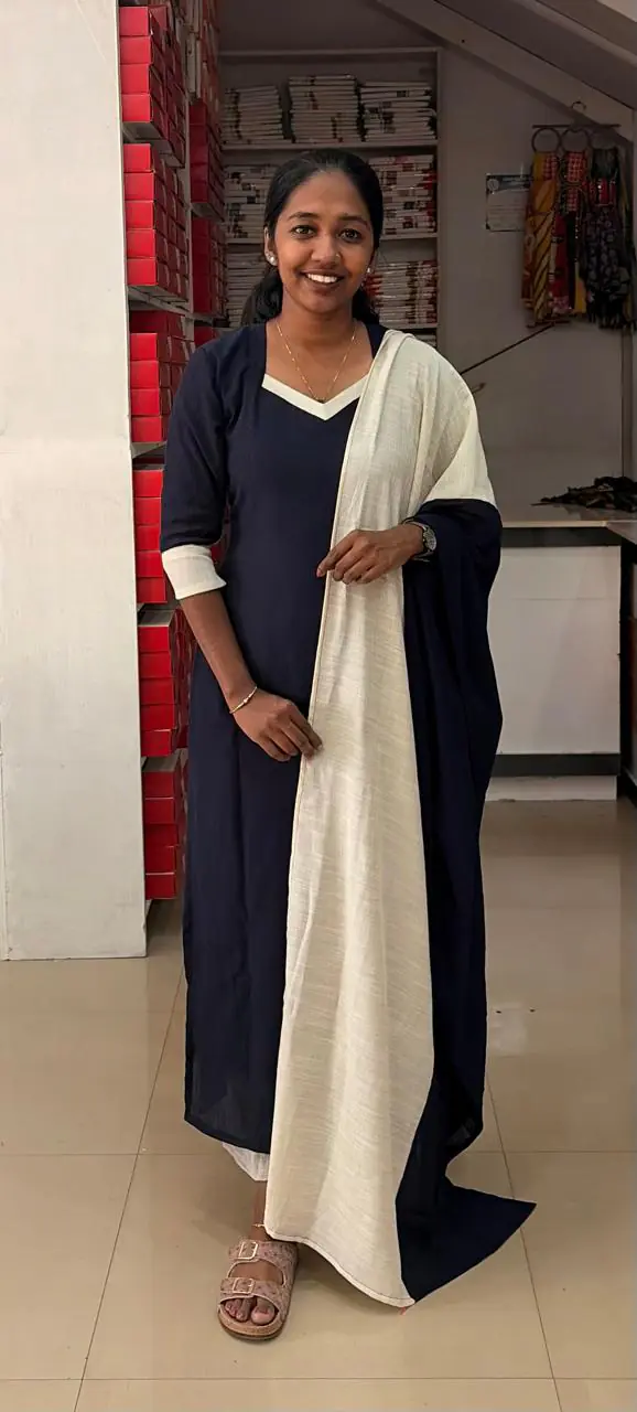 Slitted Top With Duppatta-Blue - Image 2