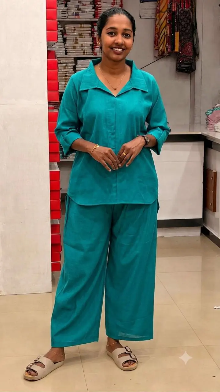 WhatsApp Image 2026-10-15 at 12.16.14 PM Cord Set-BG(pant with lining) - Image 1
