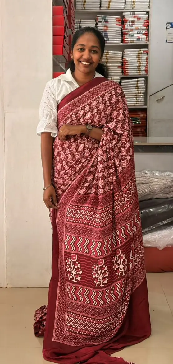 Dolla Silk Saree-maroon - Image 1